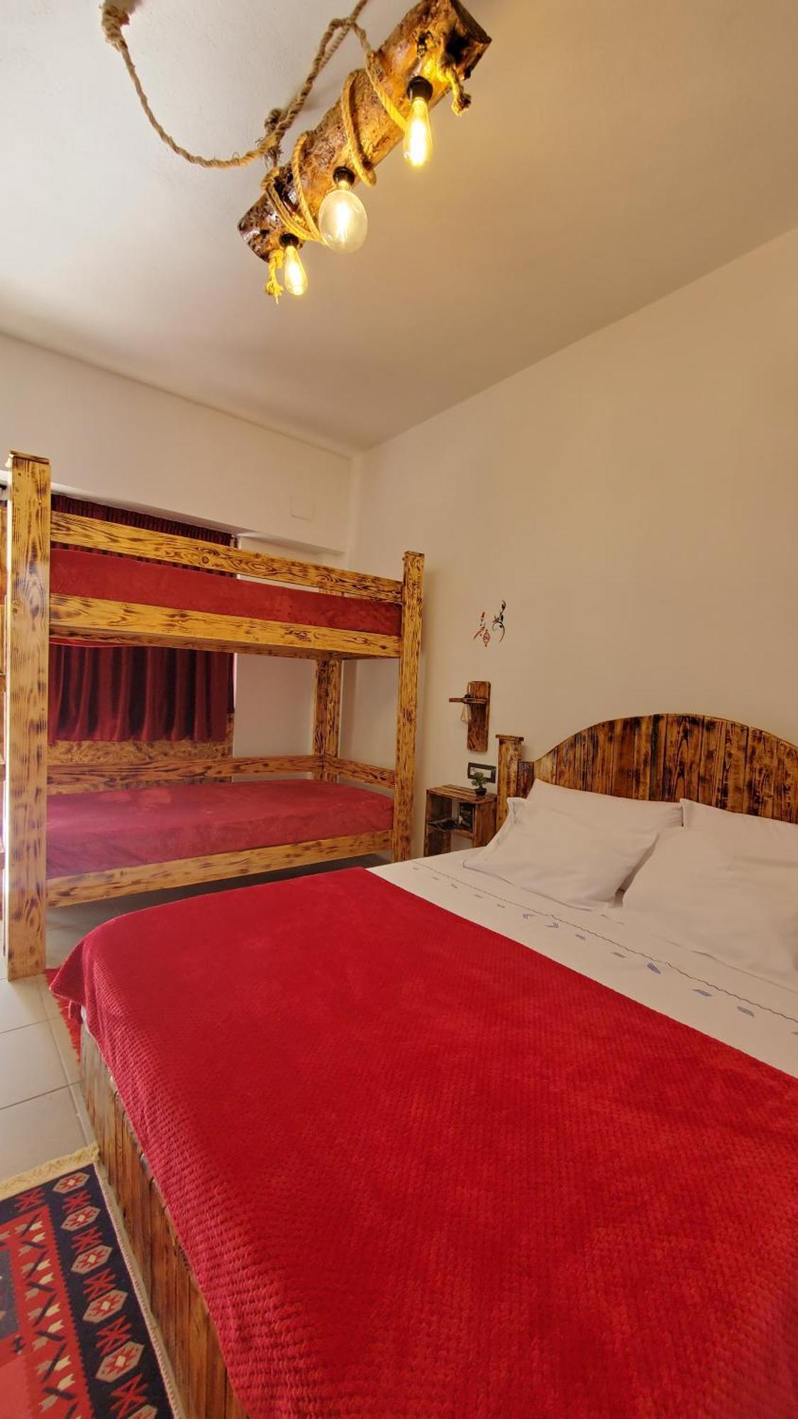 Clockwise Guestrooms Αργυρόκαστρο Δωμάτιο φωτογραφία